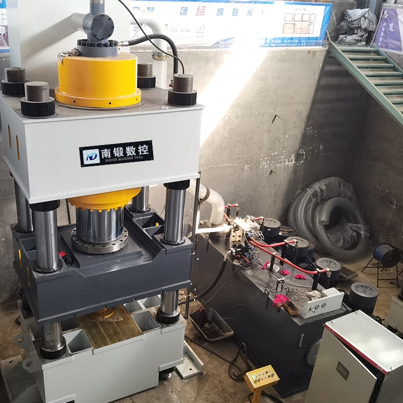 1200噸定制油壓機三梁四柱液壓機