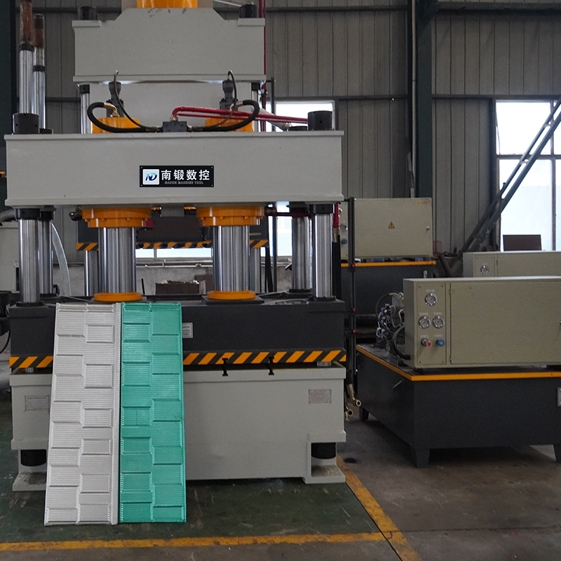 方格瓦七波瓦金屬成型油壓機315噸四柱液壓機