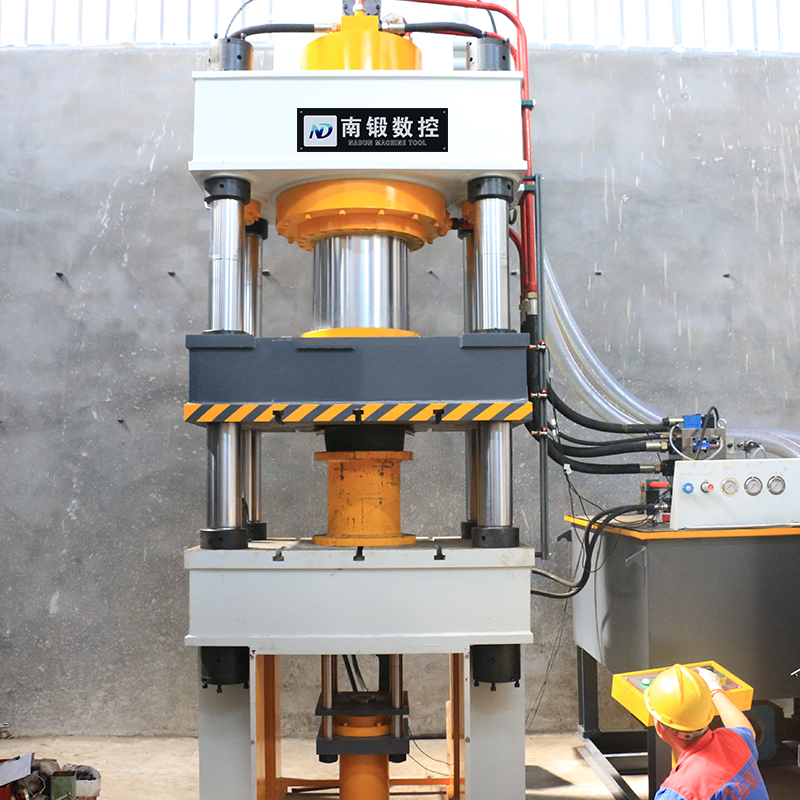 500噸油壓機試機視頻