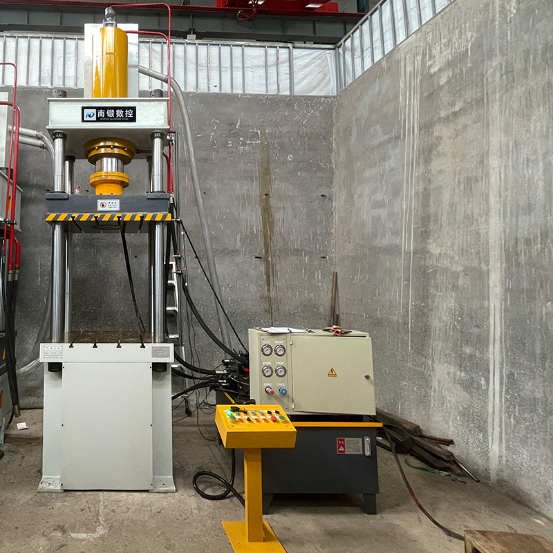 YD27拉伸油壓機試壓過程客戶案例