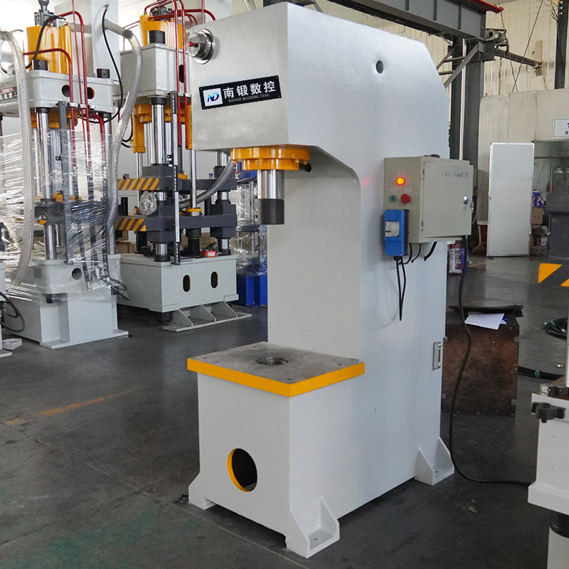 滕州 100噸鋼管校直液壓機(jī) 100t單柱高精密伺服矯直油壓機(jī)