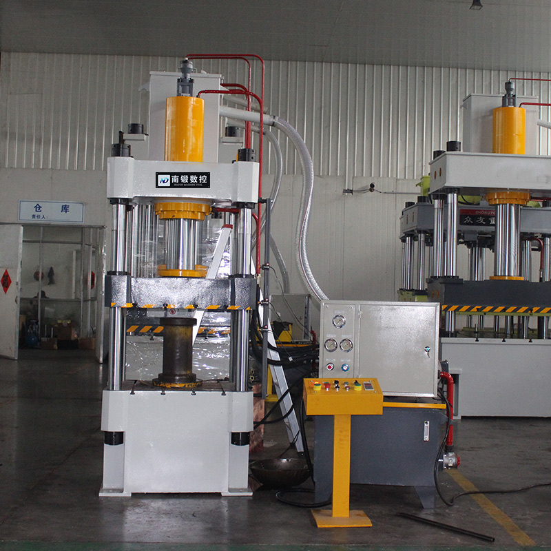 100噸四柱油壓機(jī)試機(jī)視頻