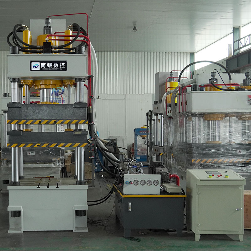 YD28系列拉伸油壓機(jī)的結(jié)構(gòu)特點(diǎn)以及適用范圍