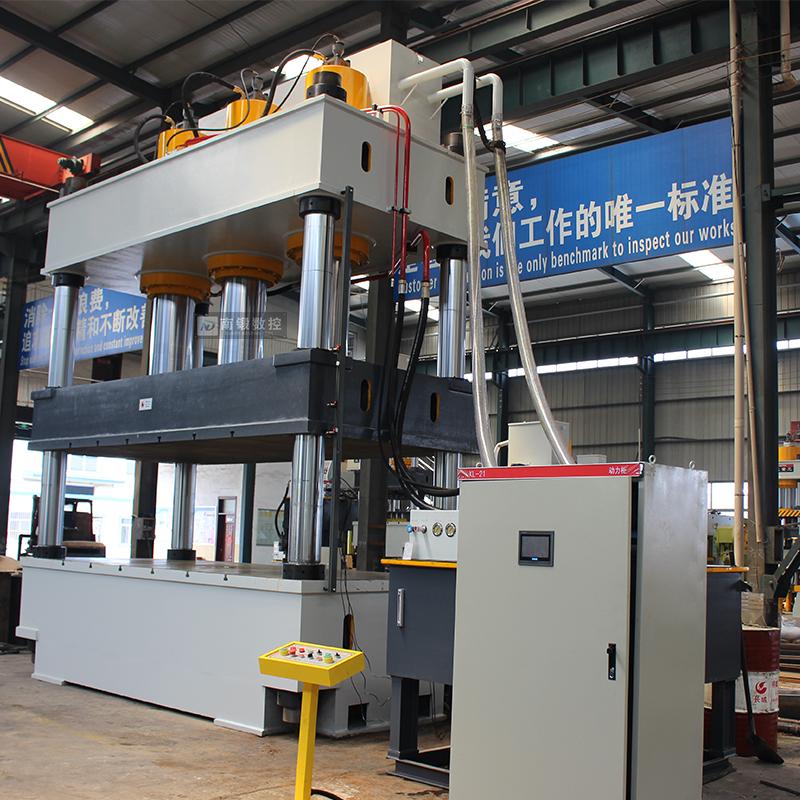滕州1500噸新能源電池殼模壓液壓機(jī)