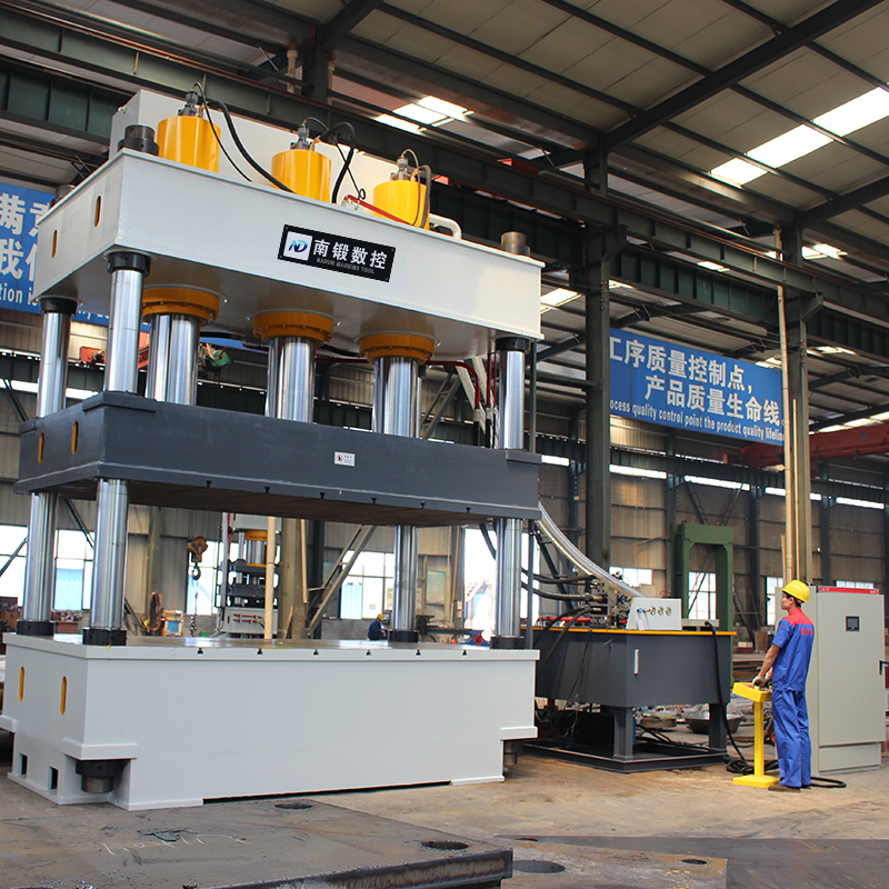 滕州1500噸新能源電池殼模壓液壓機(jī)