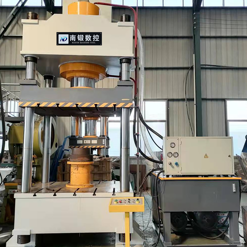 滕州500噸不銹鋼單槽雙槽水槽拉伸成型四柱油壓機(jī)