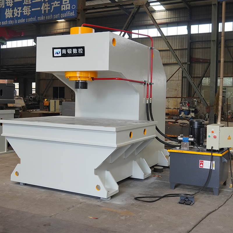 定制單柱油壓機(jī) 200噸單臂油壓機(jī)  鋼板校正壓力機(jī)