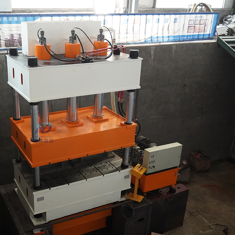 400噸三缸四柱油壓機 汽車鈑金件拉伸成型壓機 滕州