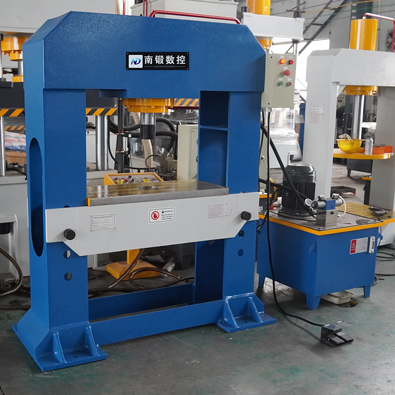 200噸龍門油壓機  機械行業的拆裝成型校直拉伸鈑金成型的壓制工作