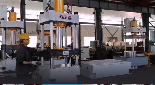 滕州液壓機(jī)廠家車間隨手拍 