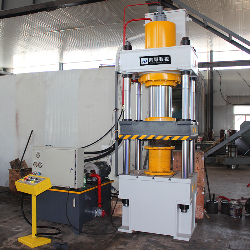 液壓機廠家三梁四柱油壓機315T壓力機