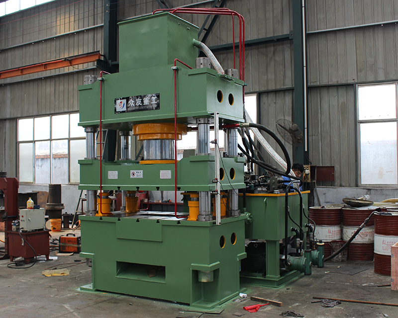 板材沖孔怎么計算油壓機的噸位？