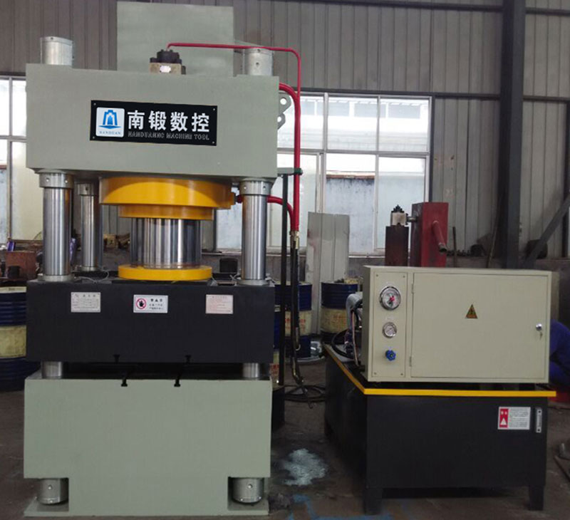 四柱液壓機液壓閥選用的要求