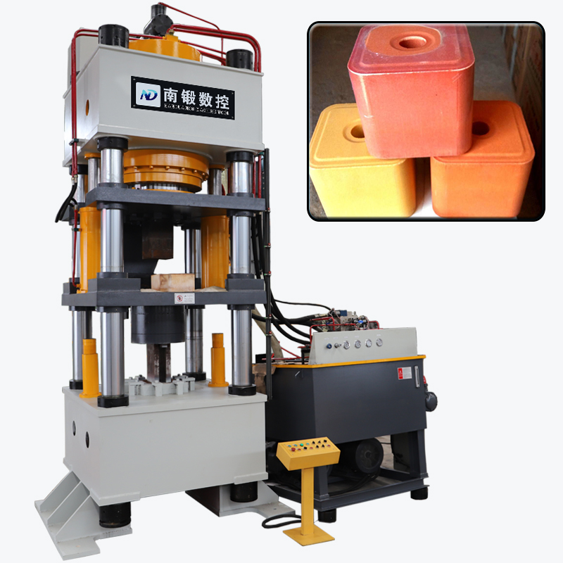 1000噸牛羊舔磚鹽磚機粉末成型油壓機優(yōu)勢