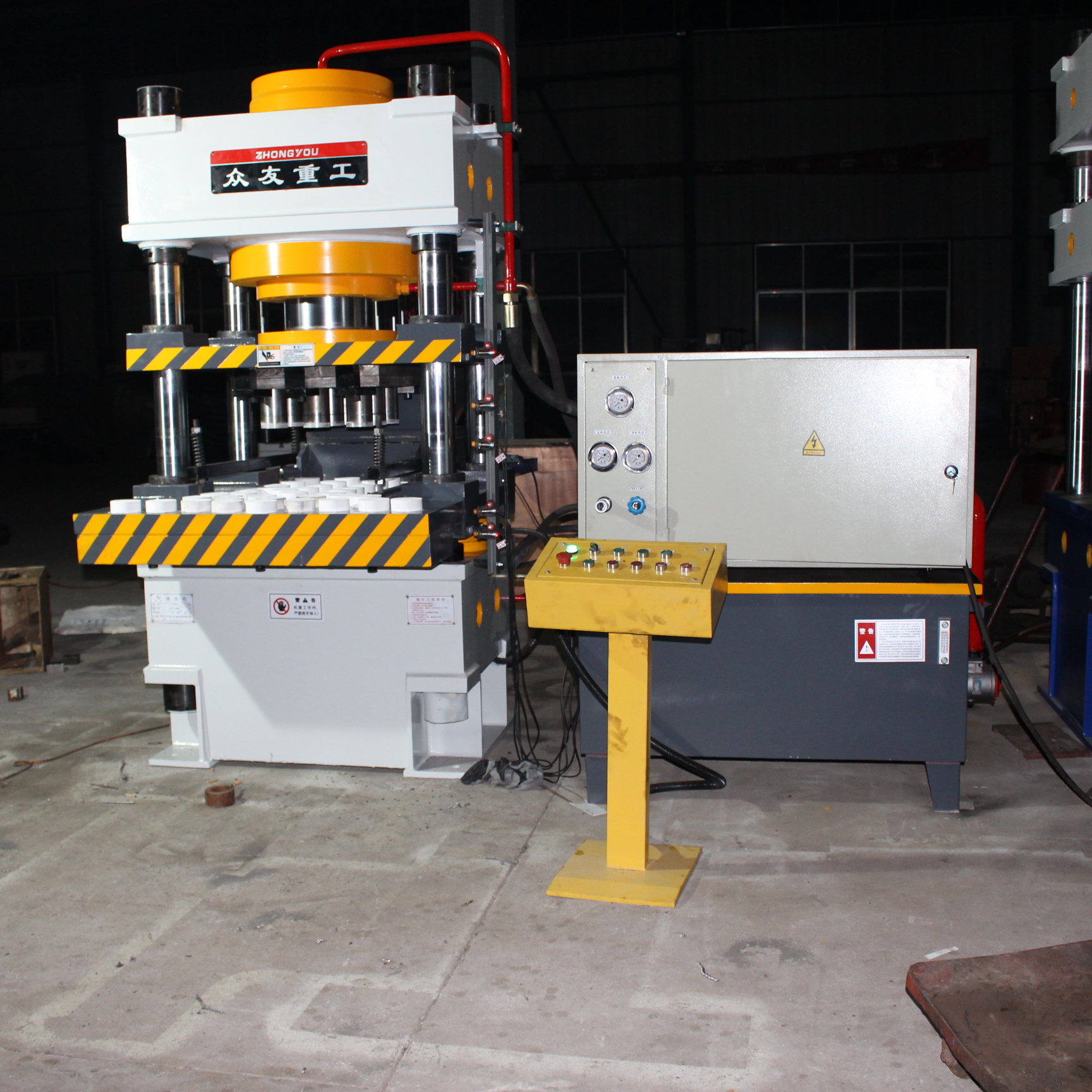 315噸硼砂全自動粉末成型油壓機硼砂成型壓塊機