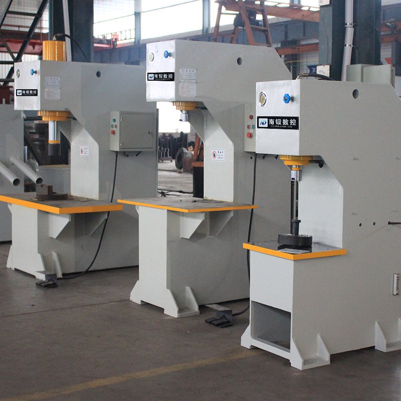 63T單臂油壓機，63TC形壓裝校直油壓機