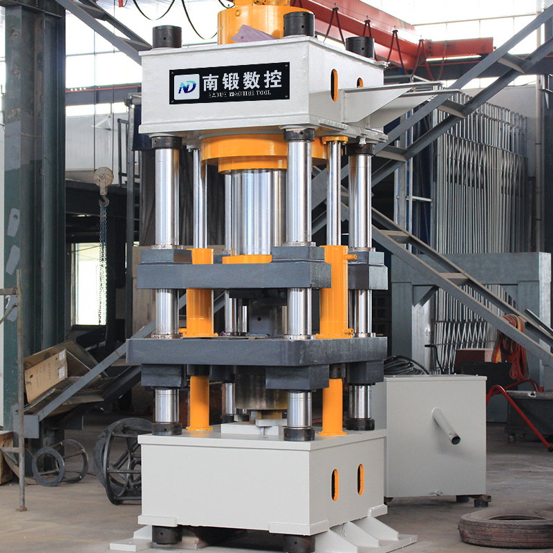 315T牛羊舔磚油壓機(jī)315噸三梁四柱粉末成型油壓機(jī)