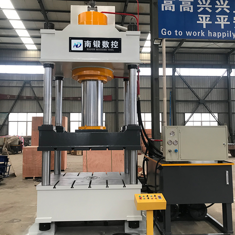 500T三梁四柱油壓機，500噸常規油壓機