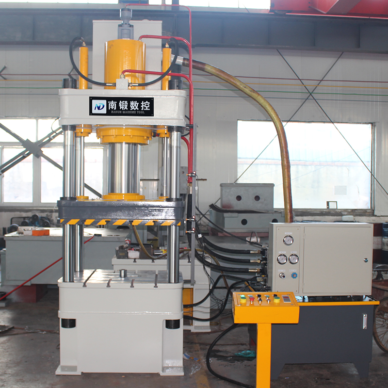 四柱油壓機不保壓應該怎樣修理？