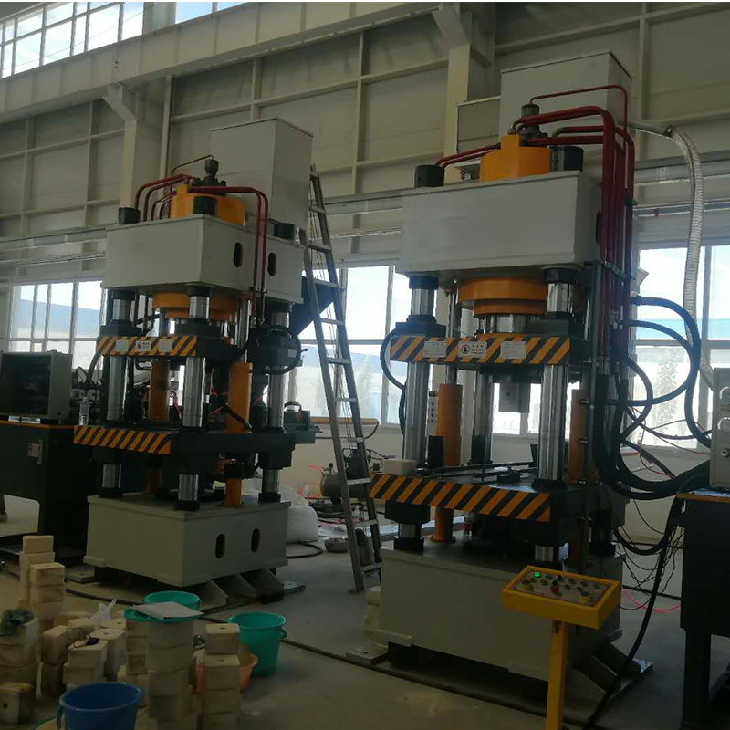 全自動粉末成型液壓機500t牛羊舔磚鹽磚機10公斤鹽塊油壓機