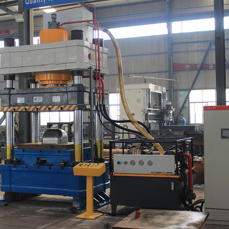 400噸伺服系統液壓機拉伸成型壓力機液壓機廠家南鍛數控