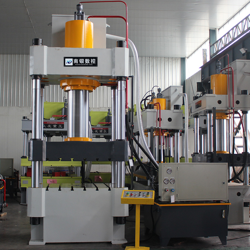 液壓機315噸滕州液壓機廠家三梁四柱油壓機南鍛數控