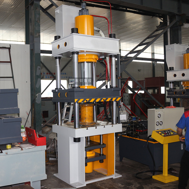 200噸不銹鋼拉伸油壓機金屬薄板成型液壓機南鍛數控