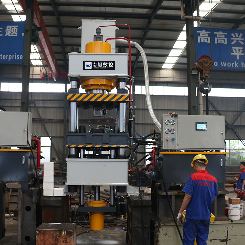 畜牧牛羊舔磚液壓機315T鹽磚機5KG礦物鹽營養鹽粉末成型壓力機