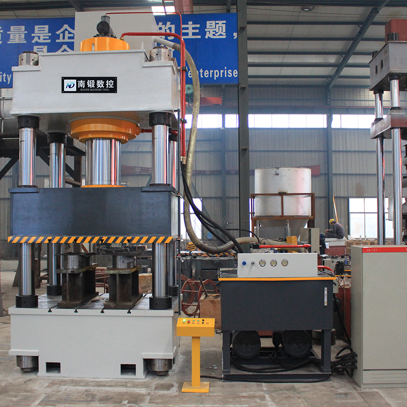 630噸油壓機(jī)塑料防滑墊成型液壓機(jī)熱壓成型壓力機(jī)